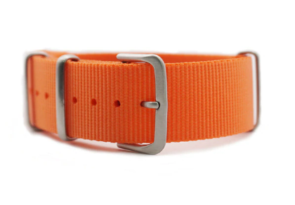 Classic NATO Strap - Oranje (brushed)