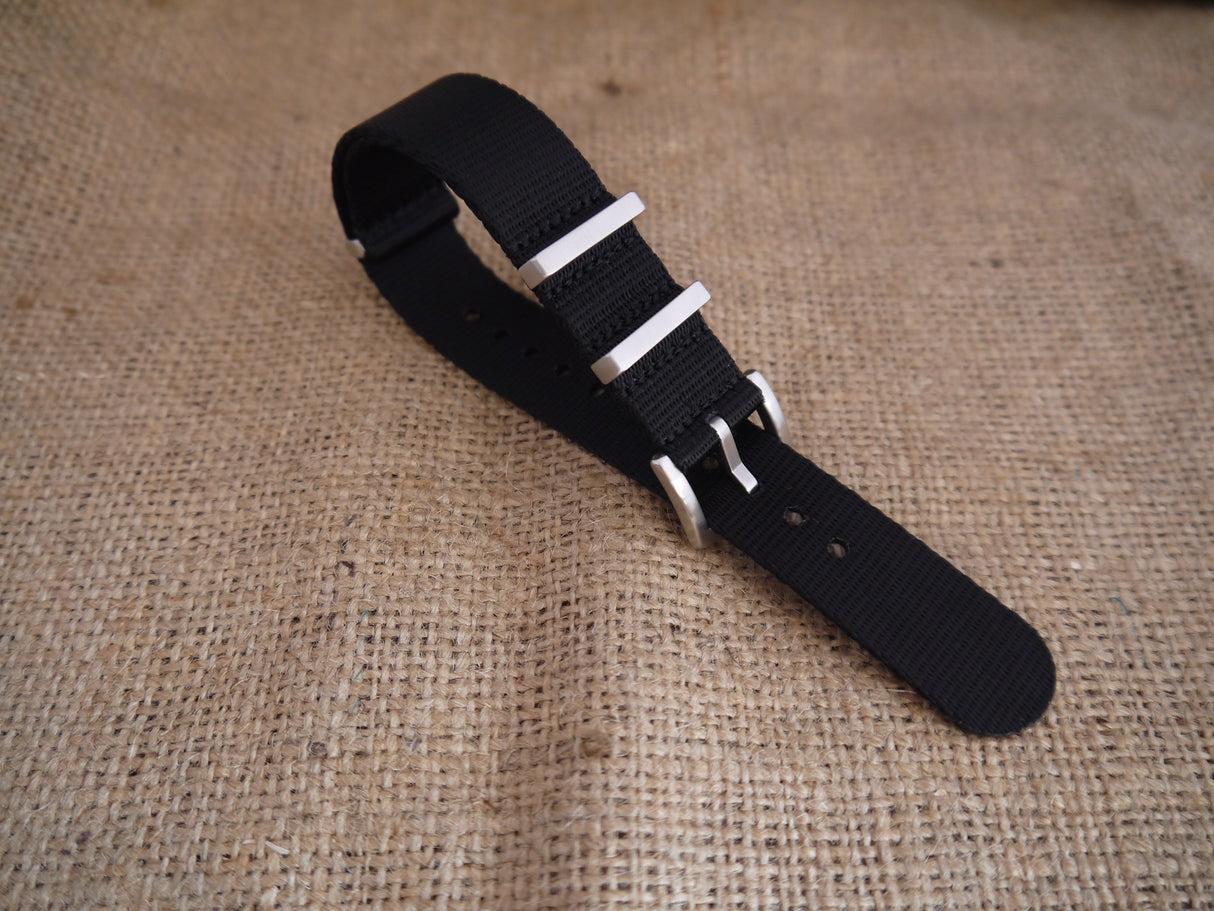 Premium NATO strap Black