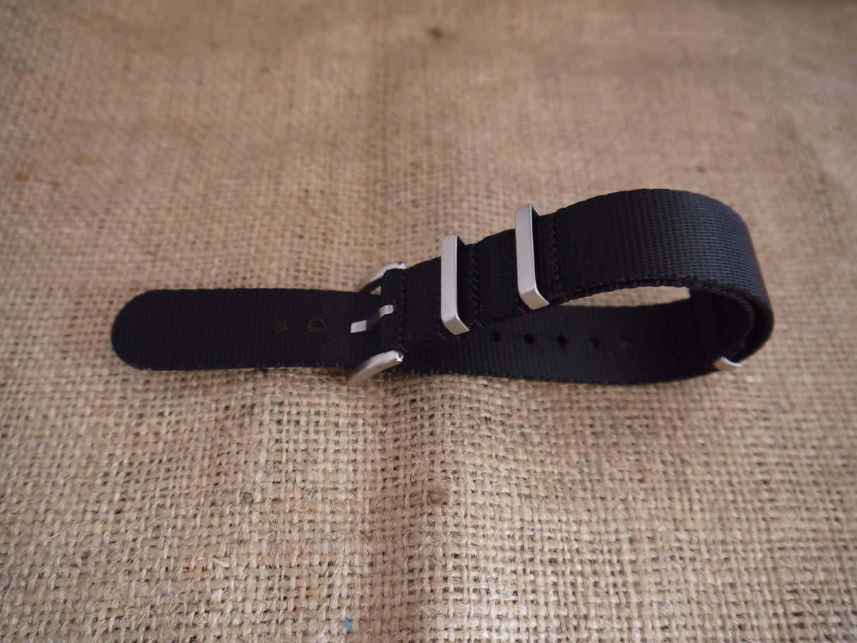 Premium NATO strap Black