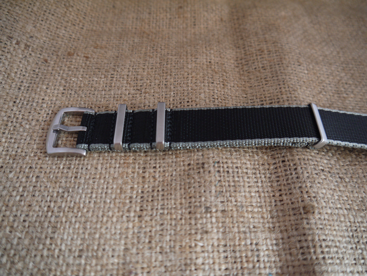 Premium NATO Strap - Black / Grey lines