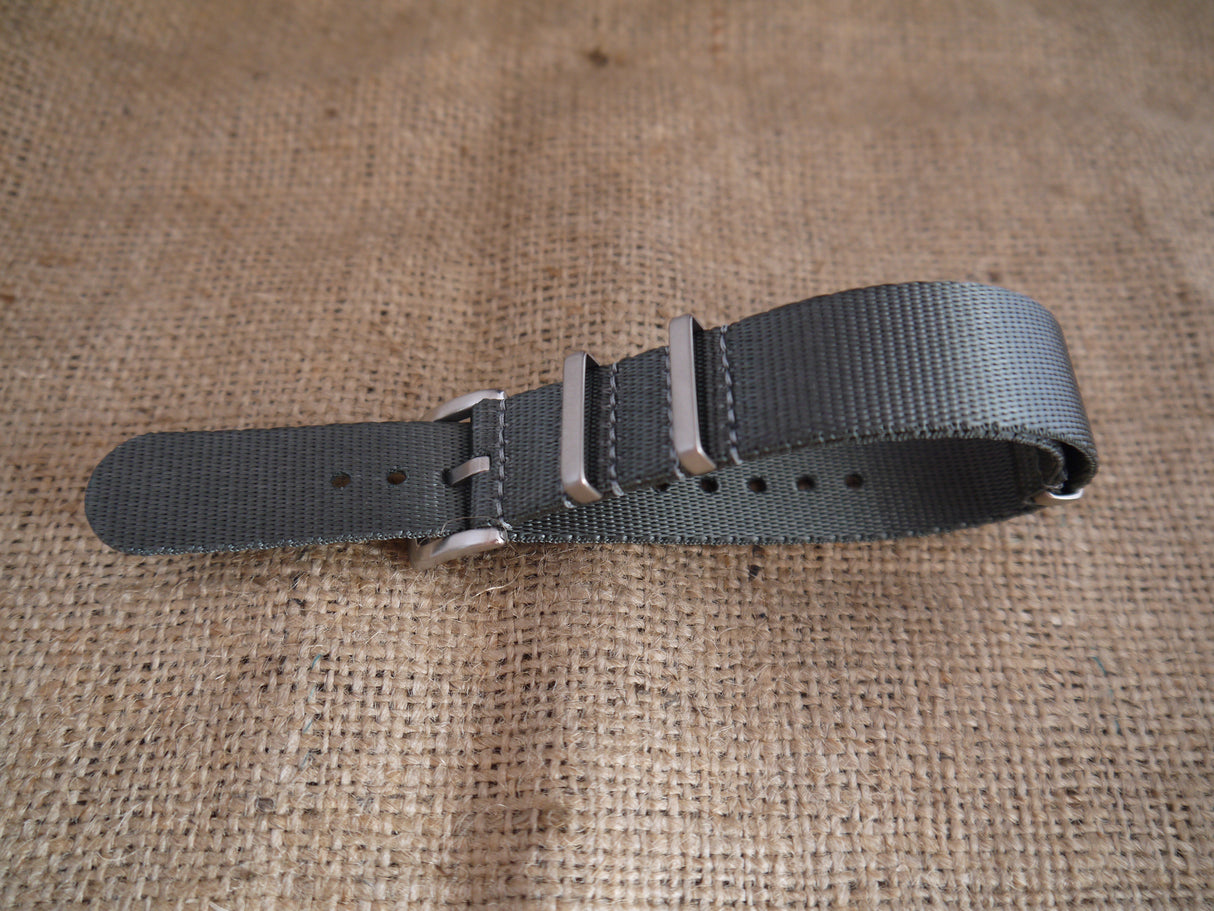 Premium NATO Strap - Grey