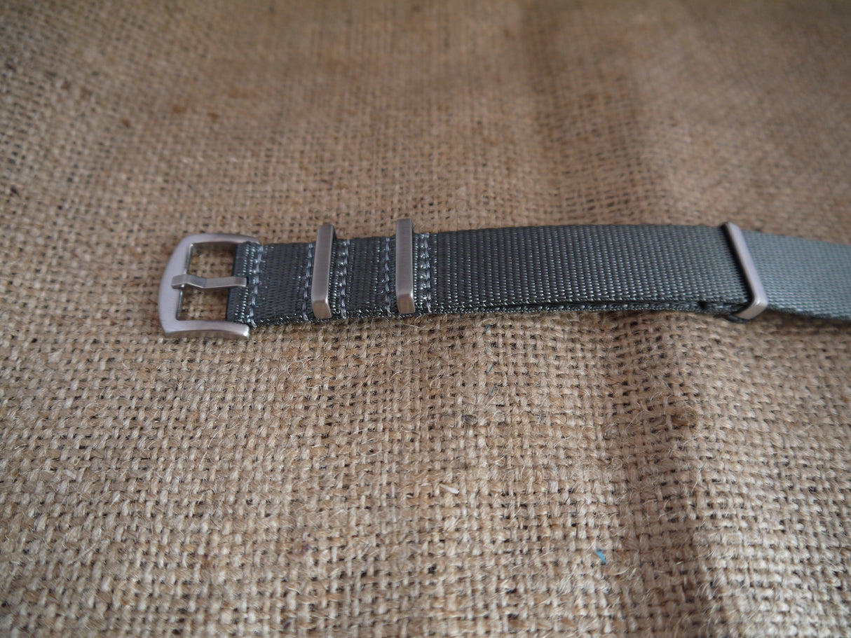 Premium NATO Strap - Grey