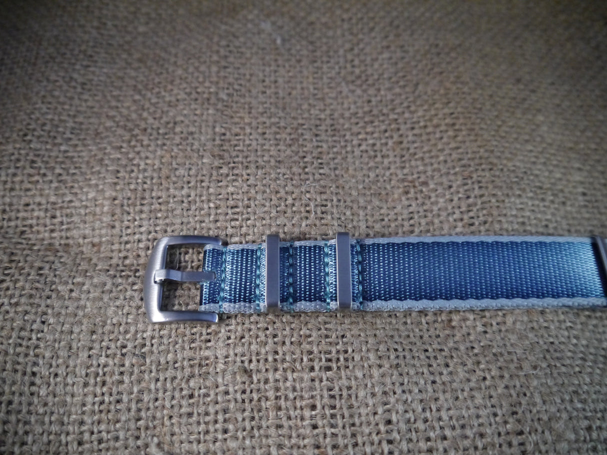 Premium NATO Strap - Blue / Grey lines